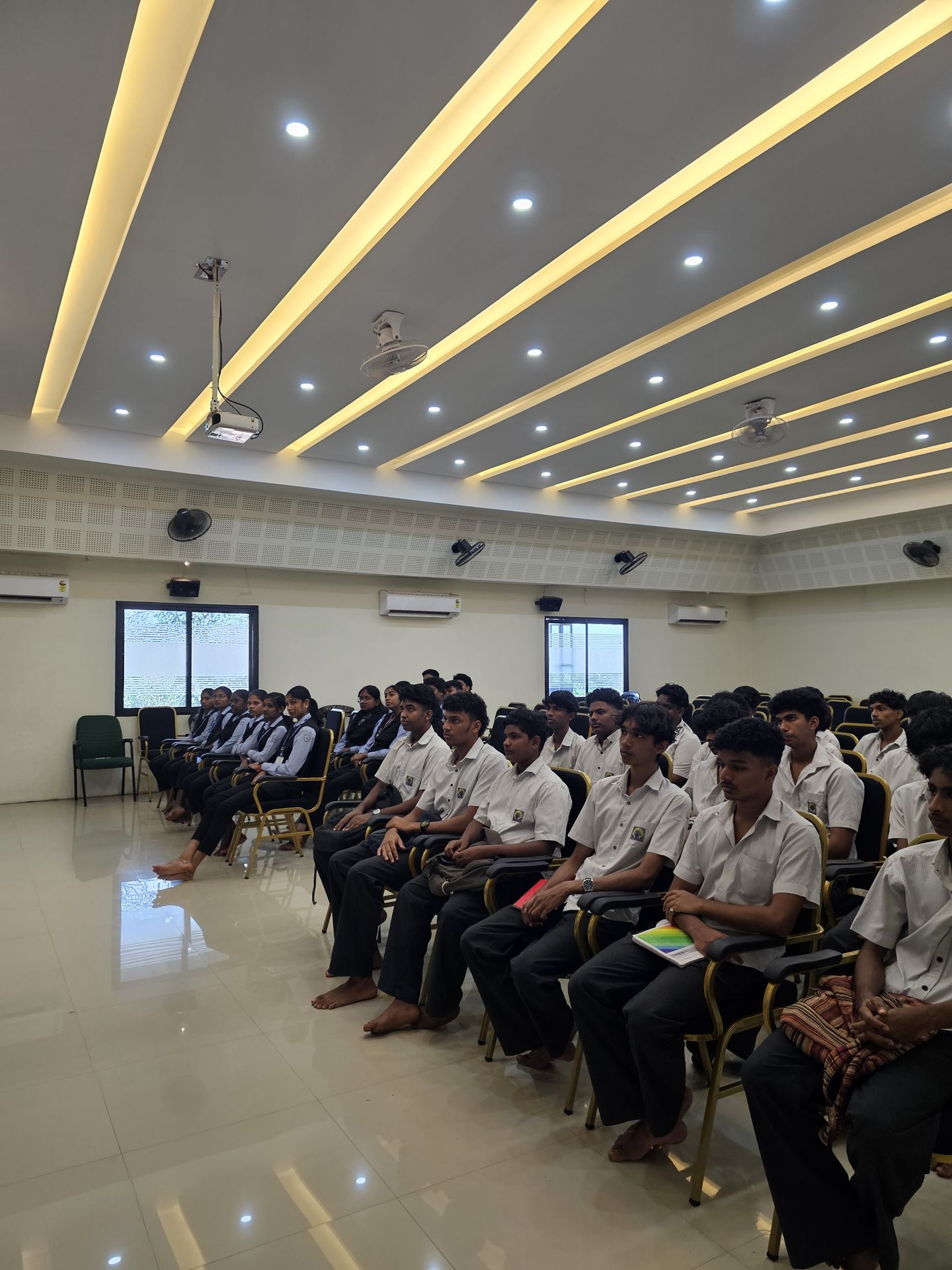 Orientation classes for VHSE students